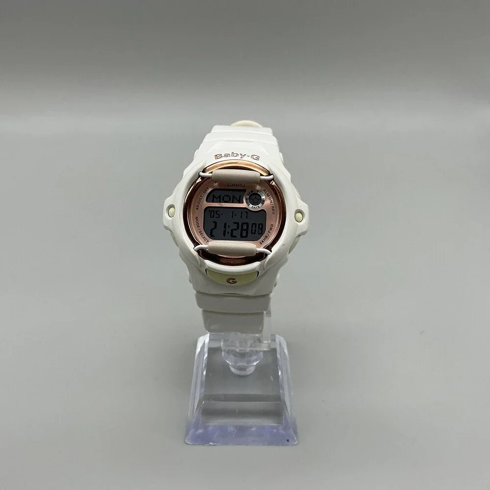 Casio see photos